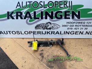 Usados Galería (inyección) Opel Combo (Corsa C) 1.3 CDTI 16V Precio € 19,99 Norma de margen ofrecido por Autosloperij Kralingen B.V.