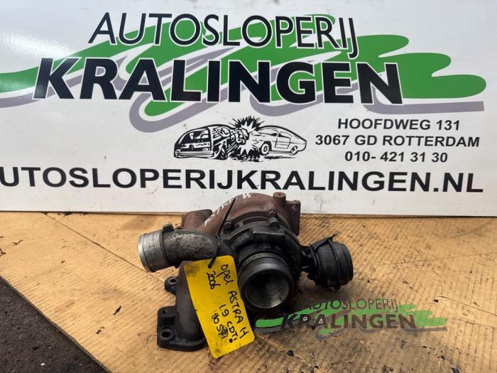 Gebrauchte Turbo Opel Astra H (L48) 1.9 CDTi 100 Preis € 89,99 Margenregelung angeboten von Autosloperij Kralingen B.V.
