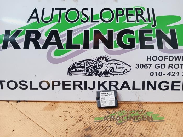 Begagnade Larmmodul Volvo V40 (VW) 1.8 16V Pris € 19,99 Marginaltabell erbjuds av Autosloperij Kralingen B.V.