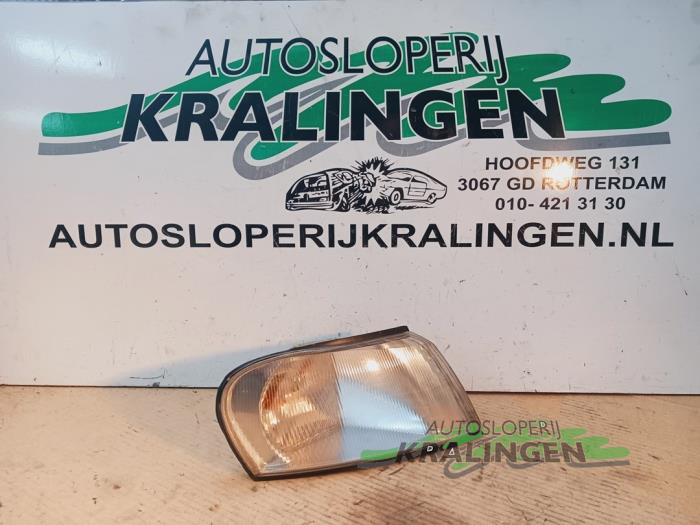 Używane Kierunkowskaz prawy Opel Vectra B (38) 1.6 16V Ecotec Cena na żądanie oferowane przez Autosloperij Kralingen B.V.
