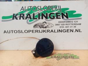 Begagnade Tanklucka Volkswagen Polo V (6R) 1.4 16V Pris € 99,99 Marginaltabell erbjuds av Autosloperij Kralingen B.V.