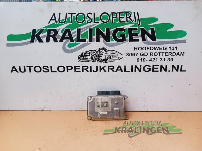 Used Engine management computer Renault Twingo (C06) 1.2 16V Price € 99,99 Margin scheme offered by Autosloperij Kralingen B.V.