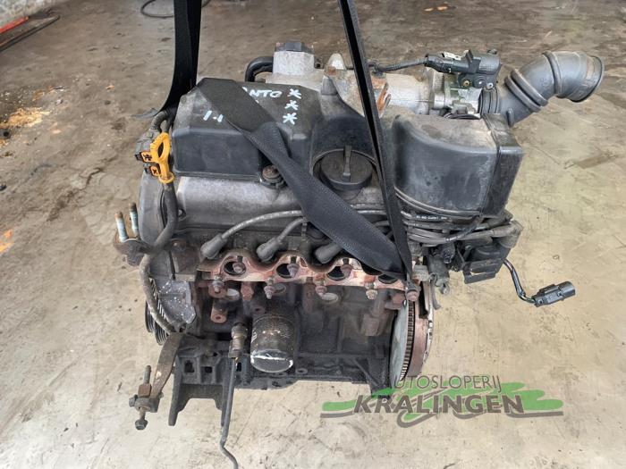 Motor van een Kia Picanto (BA) 1.1 12V 2008