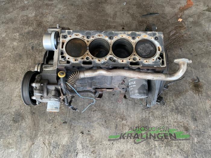Used Engine crankcase Opel Zafira (M75) 1.6 16V Price € 299,99 Margin scheme offered by Autosloperij Kralingen B.V.