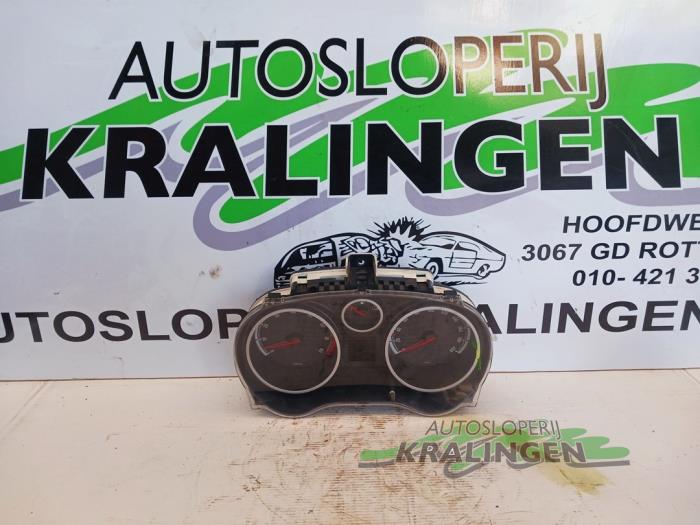 Usagé Compteur Opel Corsa D 1.2 16V Prix € 49,99 Règlement à la marge proposé par Autosloperij Kralingen B.V.
