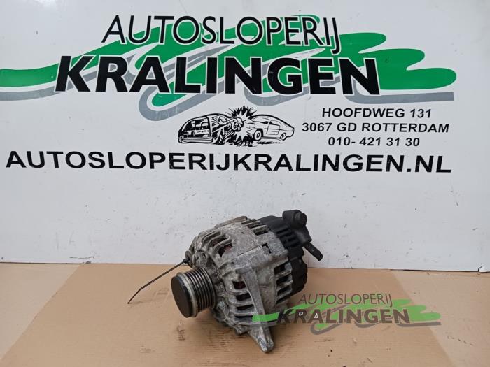 Begagnade Dynamo Renault Megane (BA) 1.9dTi Pris € 24,98 Marginaltabell erbjuds av Autosloperij Kralingen B.V.