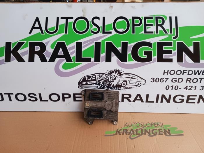 Used Engine management computer Opel Zafira (M75) 2.2 16V Direct Ecotec Price € 89,99 Margin scheme offered by Autosloperij Kralingen B.V.