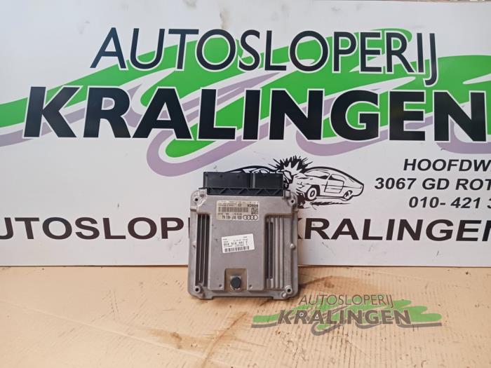 Used Engine management computer Audi A4 Avant (B7) 3.0 TDI V6 24V Quattro Price on request offered by Autosloperij Kralingen B.V.