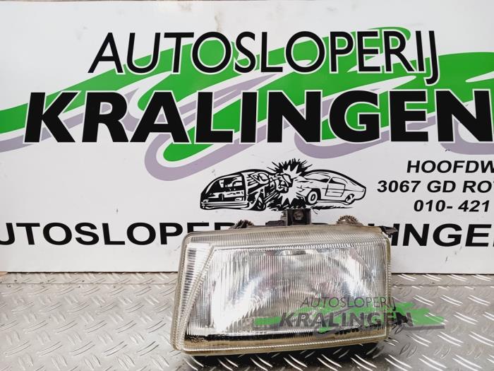 Gebrauchte Scheinwerfer links Volkswagen Caddy II (9K9A) 1.4 Preis € 24,98 Margenregelung angeboten von Autosloperij Kralingen B.V.