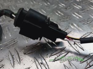 Lambda probe from a Volkswagen Golf V (1K1) 1.4 16V 2004