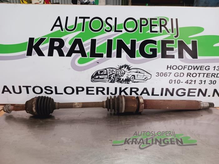 Gebrauchte Antriebswelle rechts vorne Ford Fiesta 6 (JA8) 1.25 16V Preis € 24,99 Margenregelung angeboten von Autosloperij Kralingen B.V.