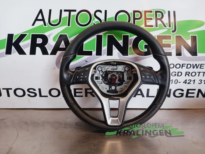 Begagnade Ratt Mercedes A (W176) 1.5 A-180 CDI, A-180d 16V Pris € 74,99 Marginaltabell erbjuds av Autosloperij Kralingen B.V.