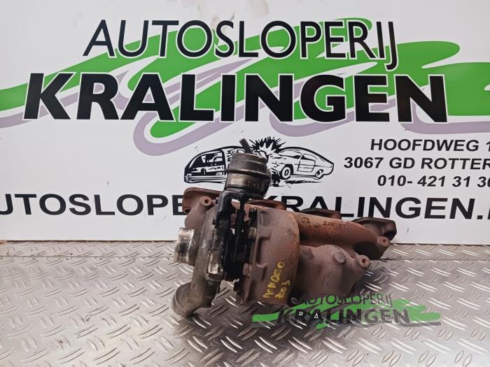 Używane Turbo Ford Mondeo III Wagon 2.0 TDCi/TDDi 115 16V Cena € 99,99 Procedura marży oferowane przez Autosloperij Kralingen B.V.