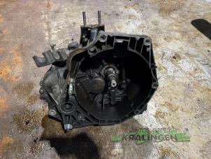 Getriebe van een Fiat Doblo Cargo (263) 1.3 MJ 16V DPF Euro 5 2011