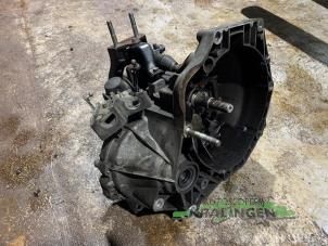 Getriebe van een Fiat Doblo Cargo (263) 1.3 MJ 16V DPF Euro 5 2011
