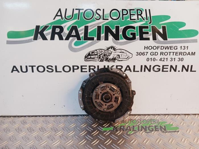 Gebrauchte Kupplungsset (komplett) Mitsubishi Space Star (DG) 1.6 16V Preis auf Anfrage angeboten von Autosloperij Kralingen B.V.