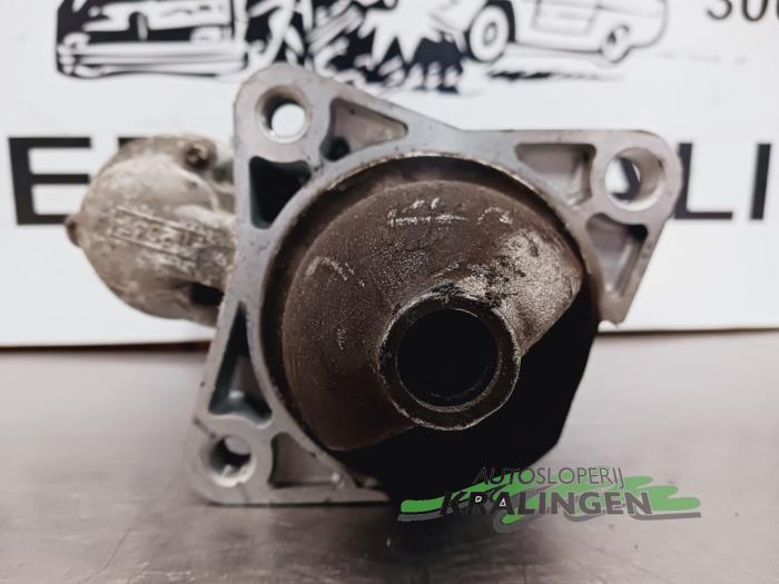 Anlasser van een Kia Rio (DC22/24) 1.5 16V 2004