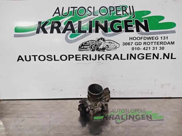 Gebrauchte Drosselklappengehäuse Hyundai Getz 1.1i 12V Preis auf Anfrage angeboten von Autosloperij Kralingen B.V.