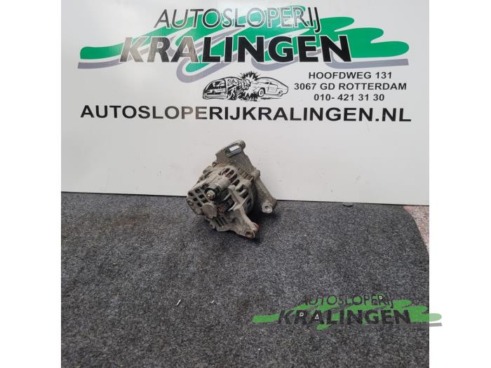 Used Dynamo Renault Clio II (BB/CB) 1.2 16V Price € 50,00 Margin scheme offered by Autosloperij Kralingen B.V.