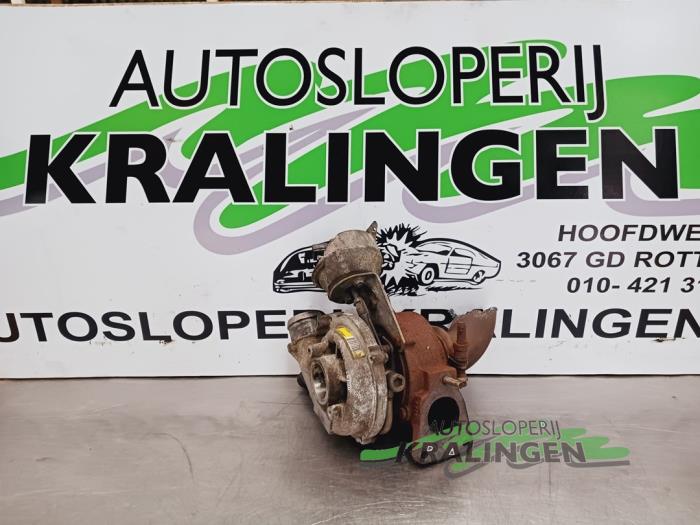 Usagé Turbo Volvo C30 (EK/MK) 2.0 D 16V Prix € 99,98 Règlement à la marge proposé par Autosloperij Kralingen B.V.