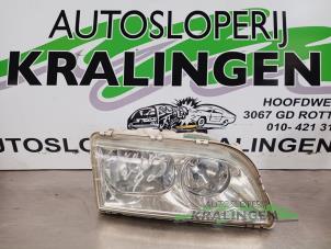 Phare VOLVO v40 droit Headlight right UK RHD 31420010