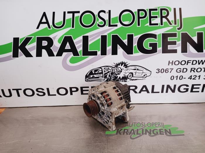 Begagnade Dynamo Volkswagen Polo IV (9N1/2/3) 1.4 16V Pris € 34,98 Marginaltabell erbjuds av Autosloperij Kralingen B.V.