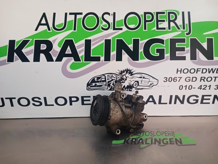 Usagé Pompe clim Smart Forfour (454) 1.1 12V Prix € 149,99 Règlement à la marge proposé par Autosloperij Kralingen B.V.