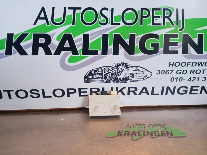 Begagnade PDC-modul BMW Z4 Roadster (E85) 2.5 24V Pris € 24,99 Marginaltabell erbjuds av Autosloperij Kralingen B.V.