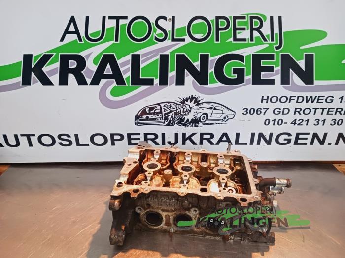 Begagnade Topplock Peugeot 107 1.0 12V Pris € 69,99 Marginaltabell erbjuds av Autosloperij Kralingen B.V.