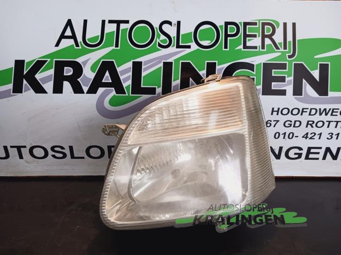 Gebrauchte Scheinwerfer links Opel Agila (A) 1.2 16V Twin Port Preis € 24,99 Margenregelung angeboten von Autosloperij Kralingen B.V.