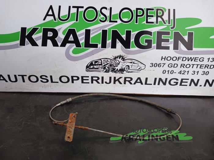 Usagé Câble frein à main Volkswagen Transporter T5 2.0 TDI DRF Prix € 49,99 Règlement à la marge proposé par Autosloperij Kralingen B.V.