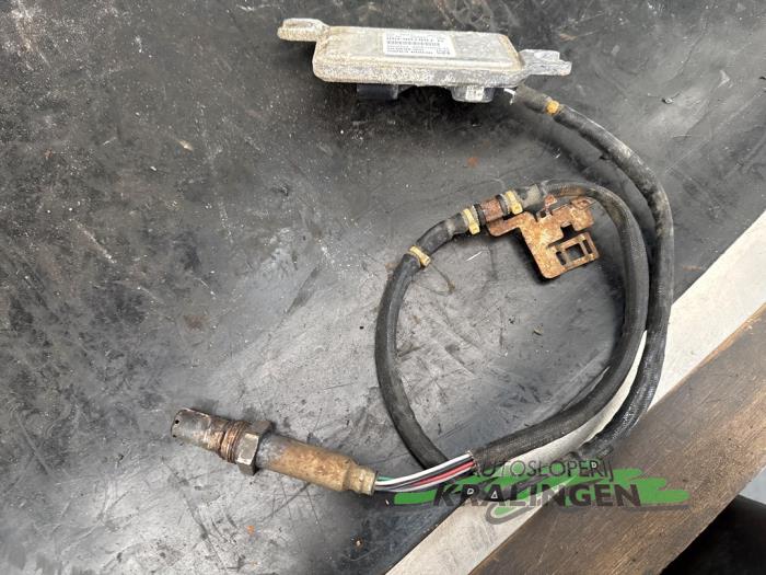 Nox Sensor van een Volkswagen Golf V (1K1) 2.0 FSI 16V 2004