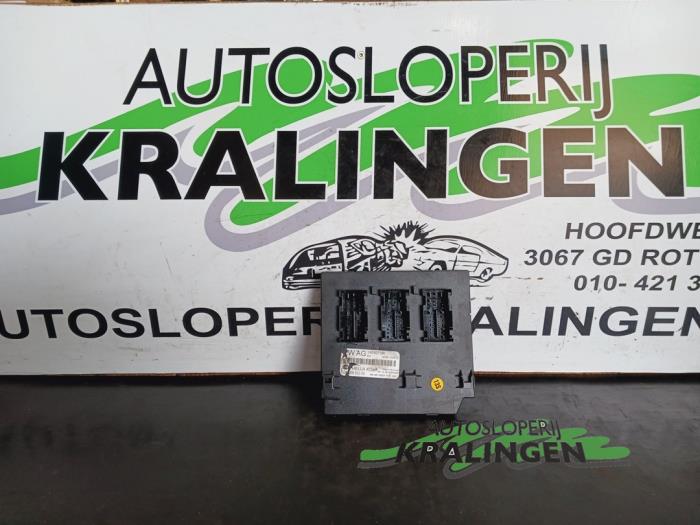 Used Body control computer Volkswagen Golf VI (5K1) 2.0 TDI 16V Price € 59,99 Margin scheme offered by Autosloperij Kralingen B.V.