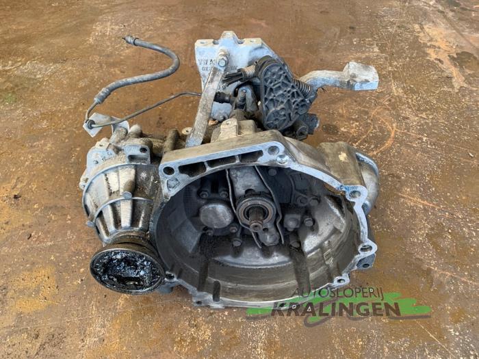 Gebrauchte Getriebe Volkswagen Golf VI (5K1) 2.0 TDI 16V Preis € 249,99 Margenregelung angeboten von Autosloperij Kralingen B.V.