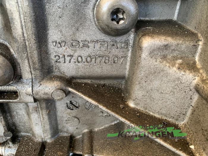 Getriebe van een BMW 3 serie (E90) 318i 16V 2007