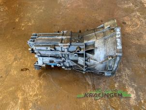 Getriebe van een BMW 3 serie (E90) 318i 16V 2007