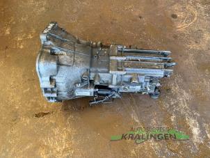 Getriebe van een BMW 3 serie (E90) 318i 16V 2007