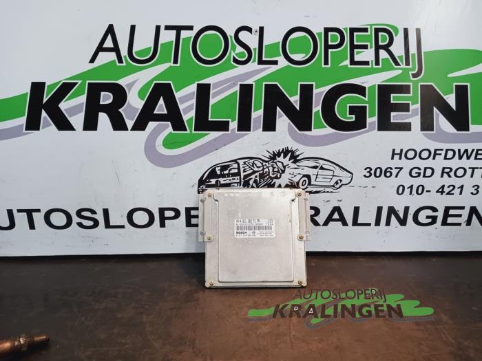 Used Engine management computer Mercedes Vito (638.1/2) 2.2 CDI 110 16V Price € 199,99 Margin scheme offered by Autosloperij Kralingen B.V.