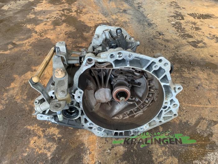 Used Gearbox Opel Corsa D 1.3 CDTi 16V ecoFLEX Price € 249,99 Margin scheme offered by Autosloperij Kralingen B.V.