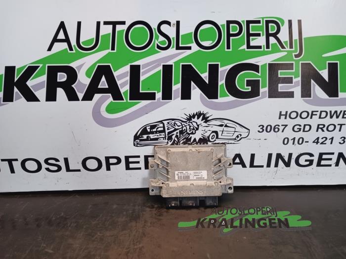Used Engine management computer Renault Clio II (BB/CB) 1.2 16V Price € 99,99 Margin scheme offered by Autosloperij Kralingen B.V.