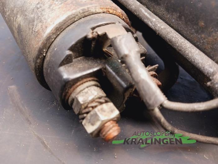 Anlasser van een Peugeot 405 I (15B) 1.9 GLD,GXD,GRD,SRD 1992