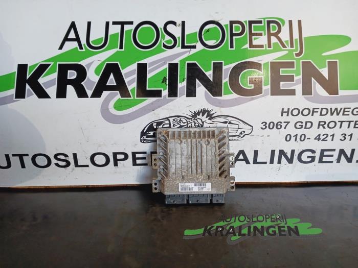 Used Engine management computer Renault Megane III Grandtour (KZ) 1.5 dCi 110 Price € 44,99 Margin scheme offered by Autosloperij Kralingen B.V.