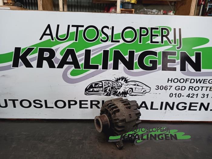 Begagnade Dynamo Renault Clio III (BR/CR) 1.2 16V 75 Pris € 49,99 Marginaltabell erbjuds av Autosloperij Kralingen B.V.