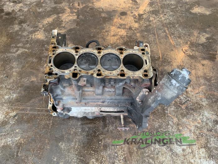 Used Engine crankcase Opel Corsa D 1.2 16V Price € 299,99 Margin scheme offered by Autosloperij Kralingen B.V.