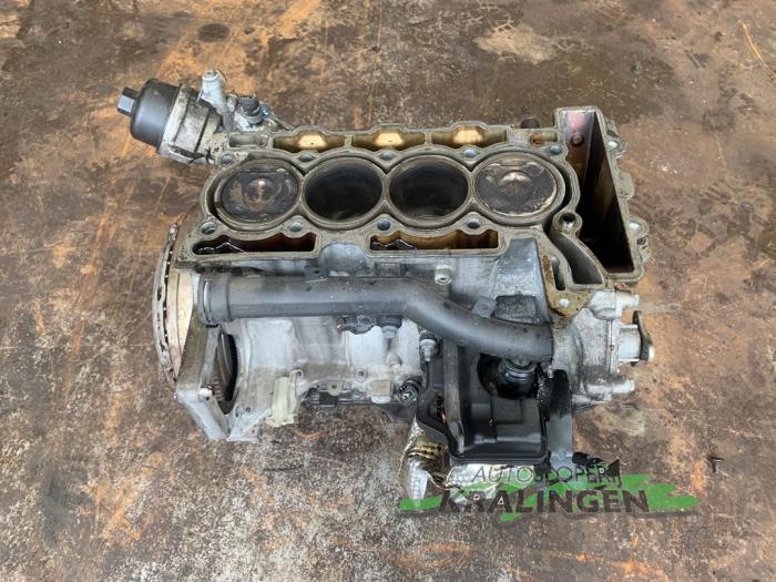 Used Engine crankcase Citroen C4 Grand Picasso (UA) 1.6 16V THP 155 Price € 449,99 Margin scheme offered by Autosloperij Kralingen B.V.