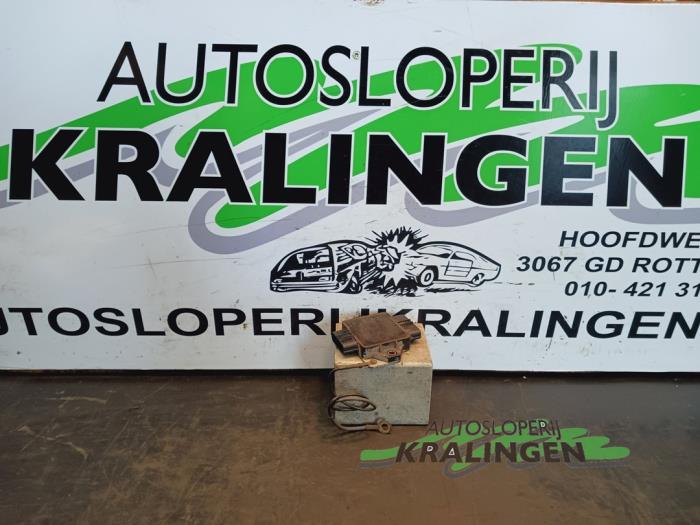 Usagé Module d'allumage Daihatsu Cuore (L701) 1.0 12V Prix € 24,99 Règlement à la marge proposé par Autosloperij Kralingen B.V.