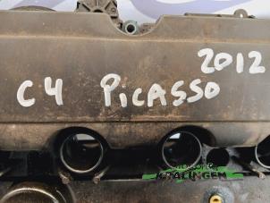 Ventildeckel van een Citroën C4 Grand Picasso (UA) 1.6 16V THP 155 2012