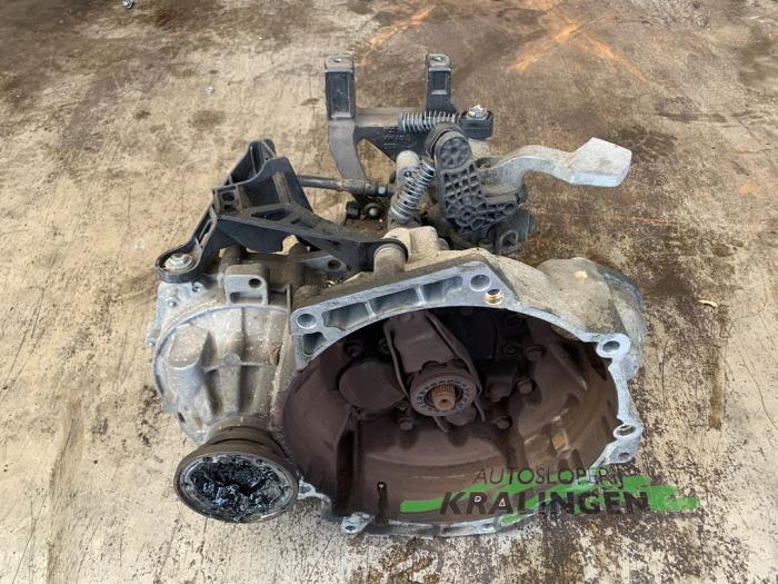 Used Gearbox Volkswagen Polo V (6R) 1.4 TDI DPF BlueMotion technology Price € 249,98 Margin scheme offered by Autosloperij Kralingen B.V.