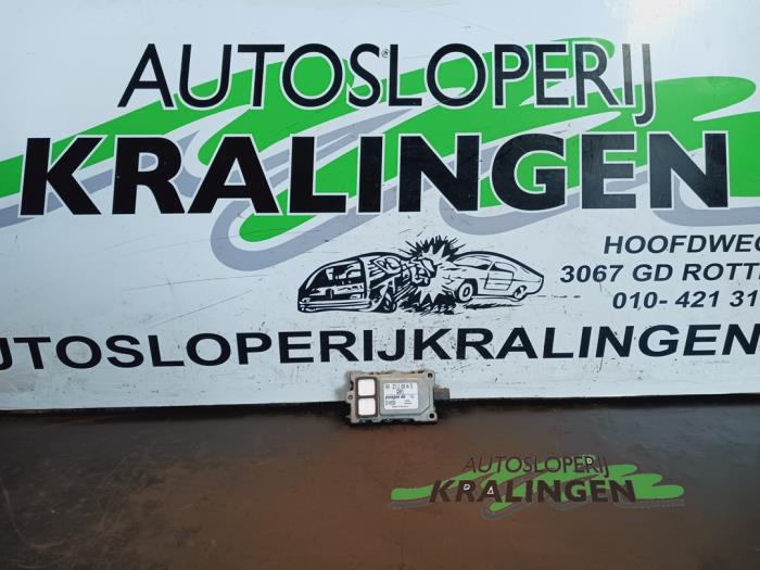 Begagnade Luftkvalitetssensor Mercedes CLS (C219) 350 3.5 V6 18V Pris € 24,99 Marginaltabell erbjuds av Autosloperij Kralingen B.V.