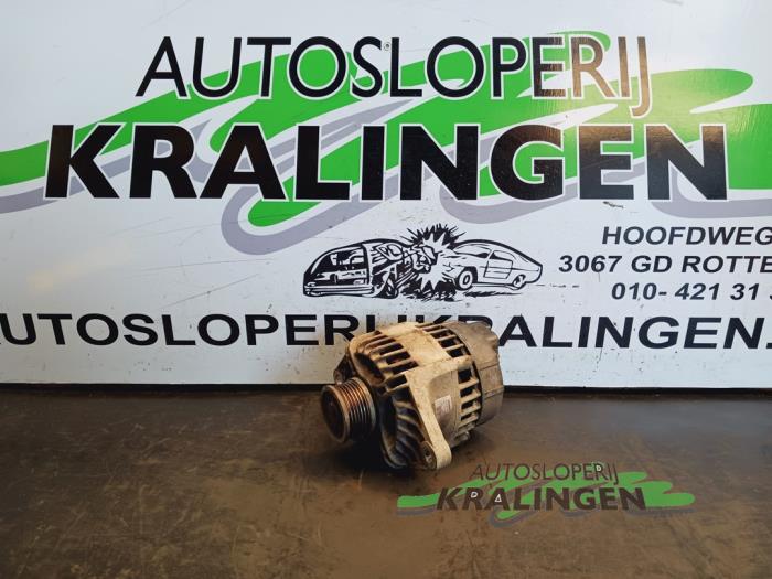 Begagnade Dynamo Fiat Bravo (198A) 1.9 JTD Multijet Pris € 49,99 Marginaltabell erbjuds av Autosloperij Kralingen B.V.